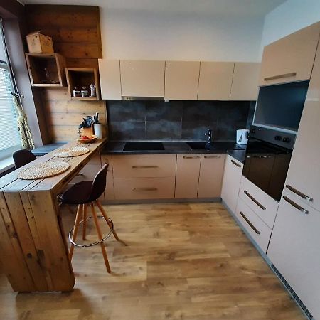 Appartamento Apartmán Cà Fam Liptovský Mikuláš Esterno foto